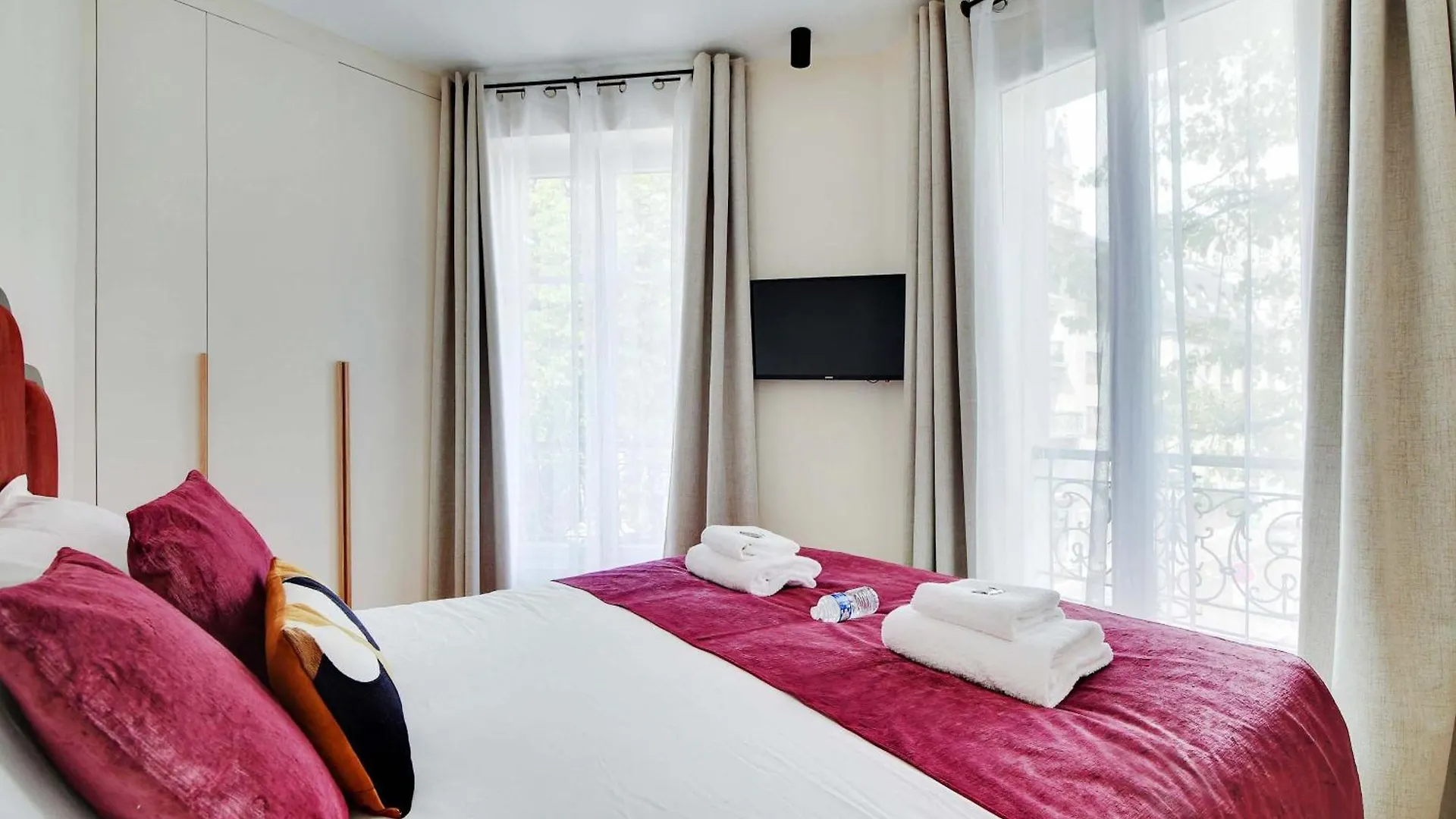 Beautiful Apartment Near The Eiffel Tower Parigi 0*,  Francia